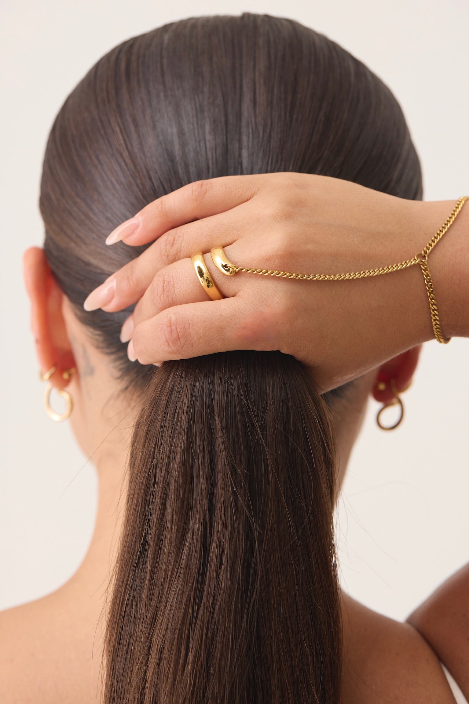 Sami Hand Chain