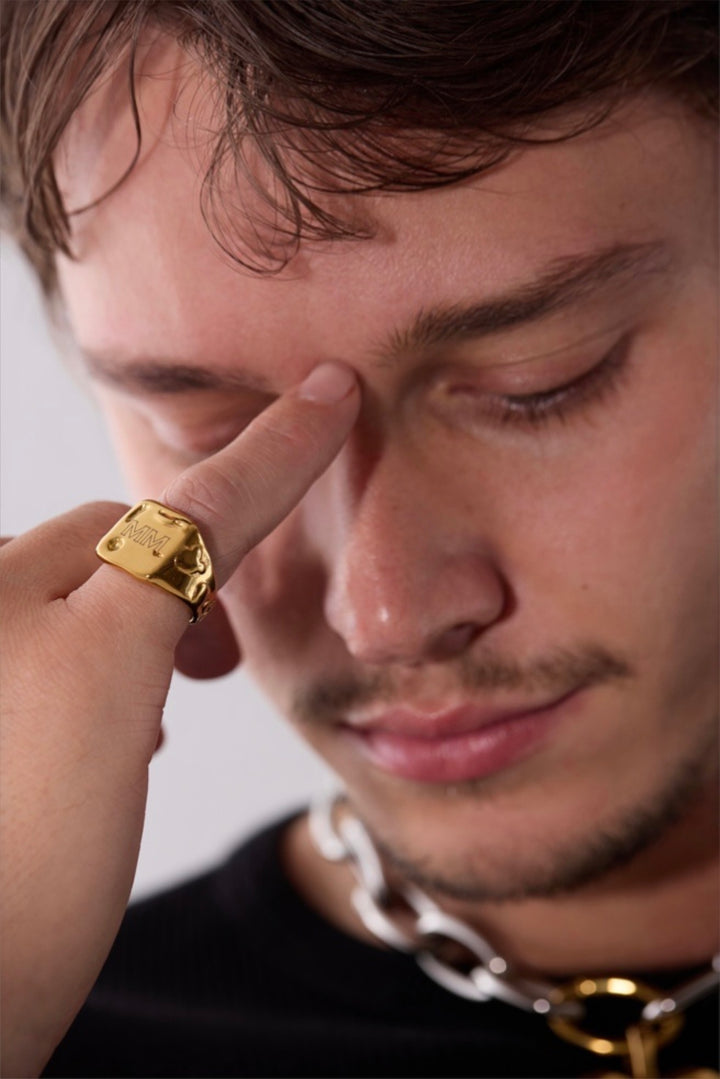 Signature Engraved Ring