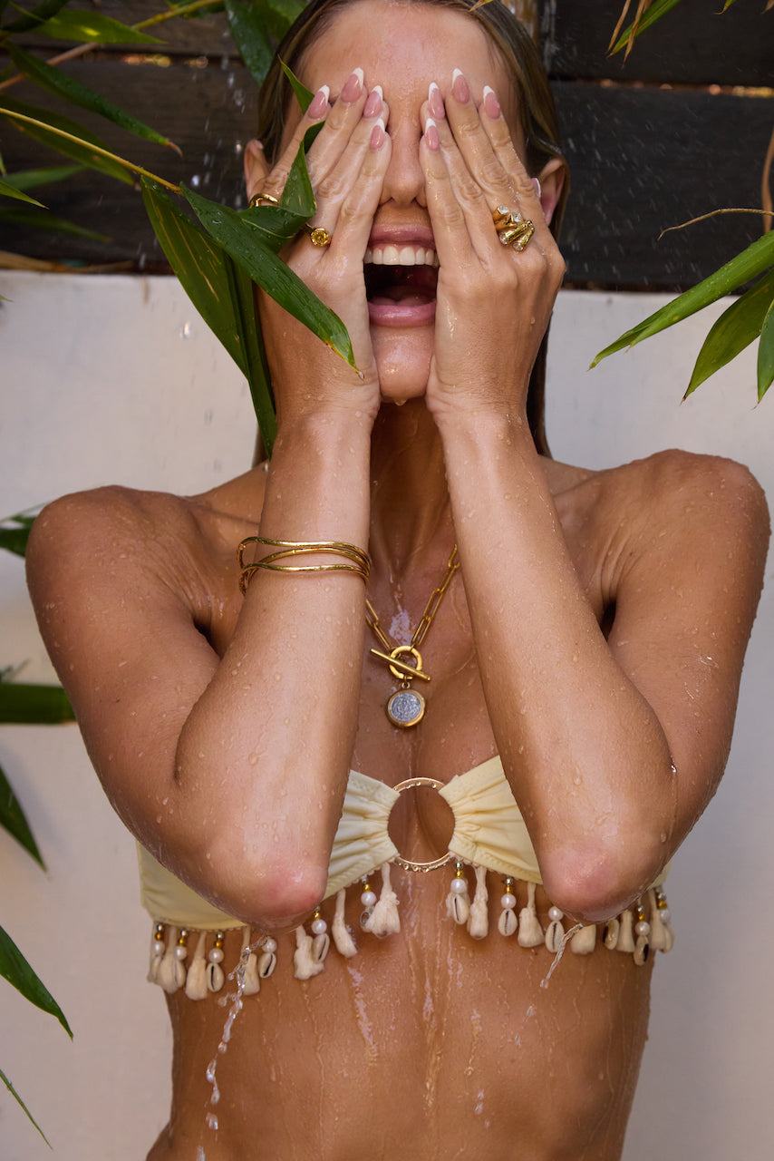 Margot Banlge
